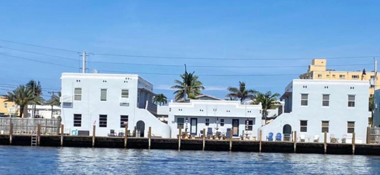 Steps From The Beach Right On The Waterfront Apartamento Hollywood Exterior foto